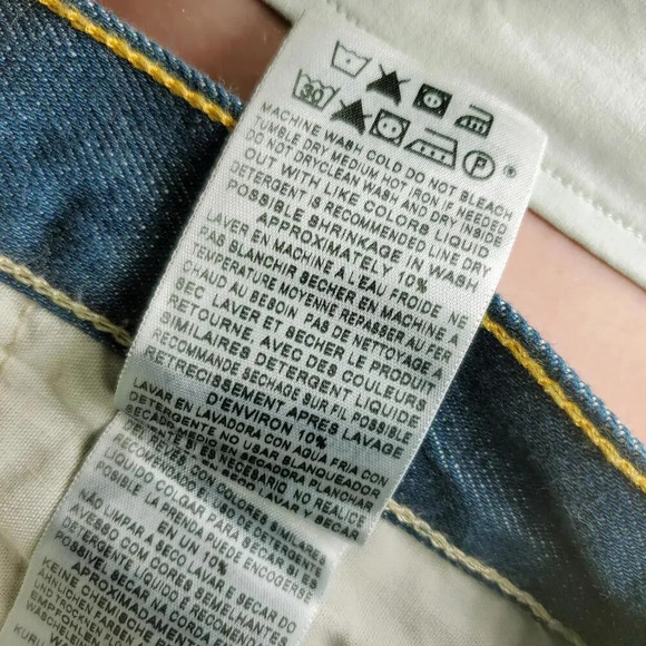 Levi's 501 Men's Original Fit Button Fly Medium Wash Blue Jeans 42x32 - Picture 8 of 12